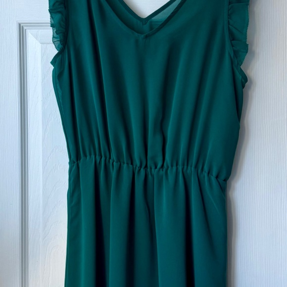 Dress - Picture 3 of 4